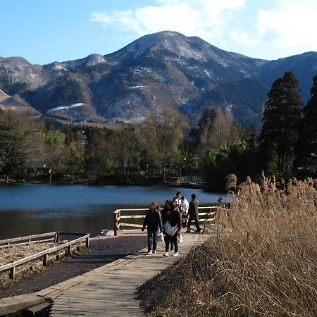 Yufuin Country Road Youth Hostel Экстерьер фото