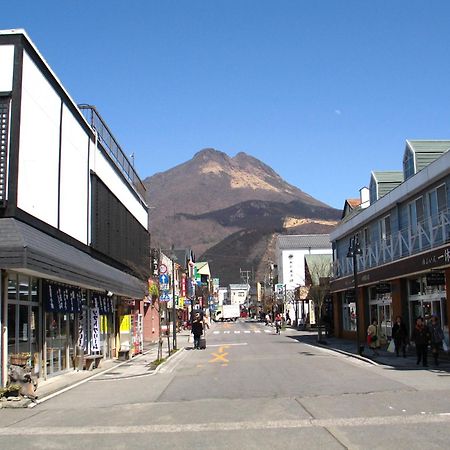 Yufuin Country Road Youth Hostel Экстерьер фото