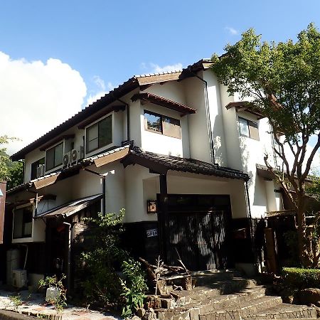 Yufuin Country Road Youth Hostel Экстерьер фото