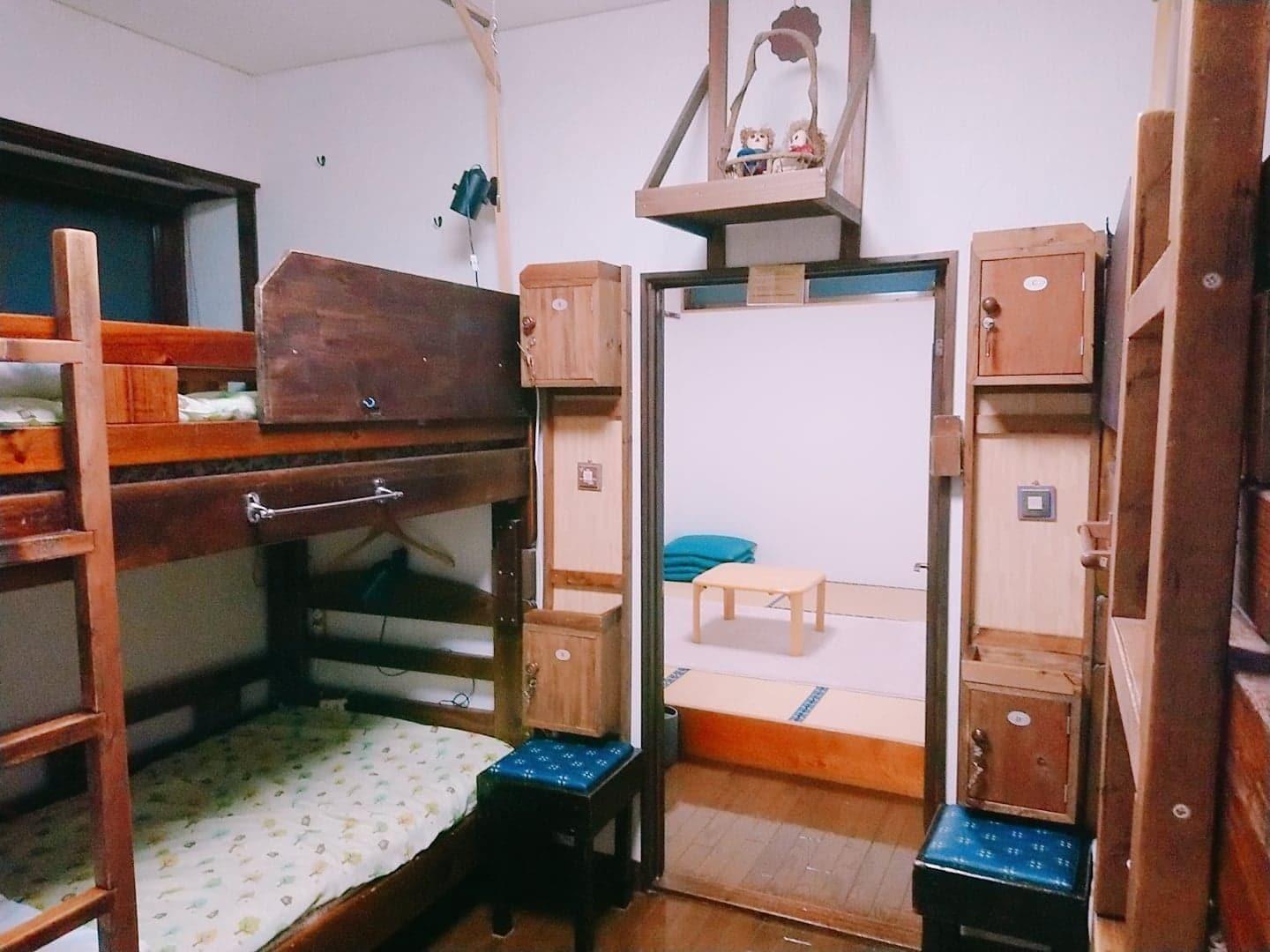 Yufuin Country Road Youth Hostel Экстерьер фото